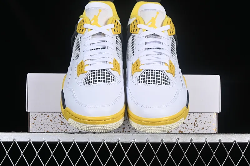 All categories Air Jordan Jordan series basketball shoes Air Jordan 4 Air Jordan 4 Retro "Vivid Sulfur" AJ4 Joe 4 White Thunder AQ9129-101